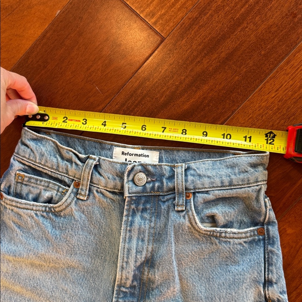 reformation Wilder high-rise wide leg cropped jeans - size 24 - Picture 4 of 6